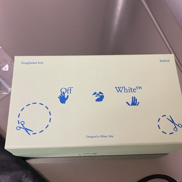 Off-White Zurich Havana Dark Green Sport Unisex sunglasses - Picture 15 of 15